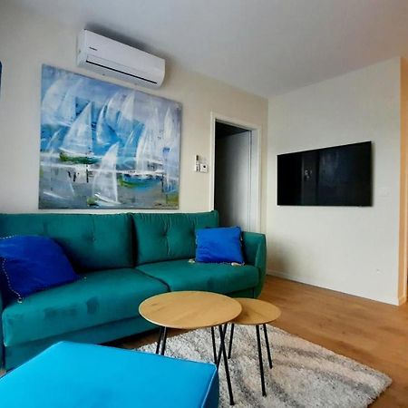 Comfort Apartment A102 Sea View Parking Free 미엥지즈드로예 외부 사진