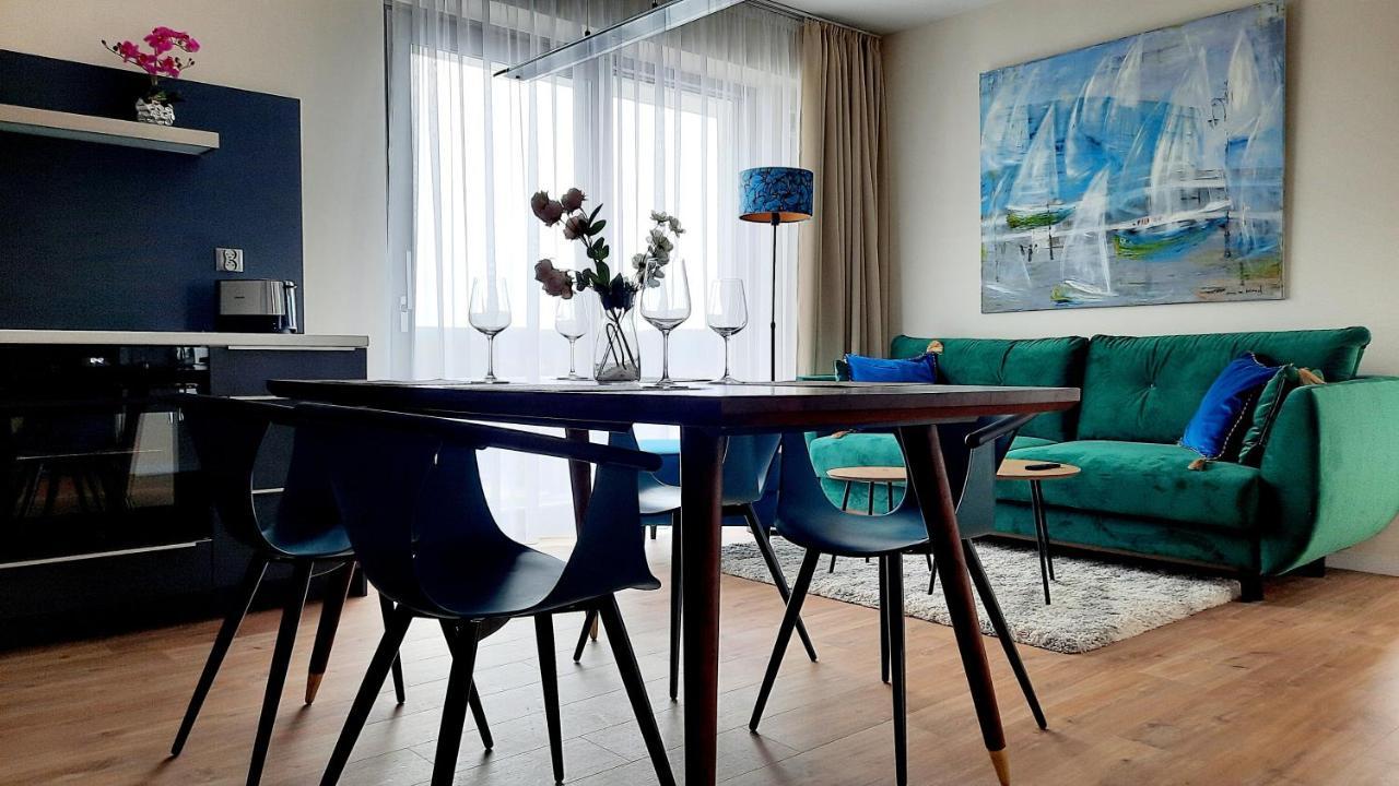 Comfort Apartment A102 Sea View Parking Free 미엥지즈드로예 외부 사진