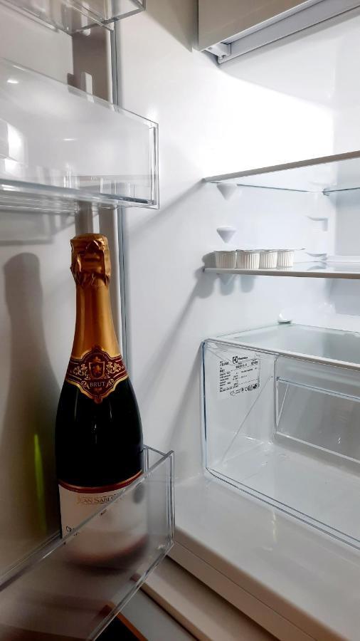 Comfort Apartment A102 Sea View Parking Free 미엥지즈드로예 외부 사진